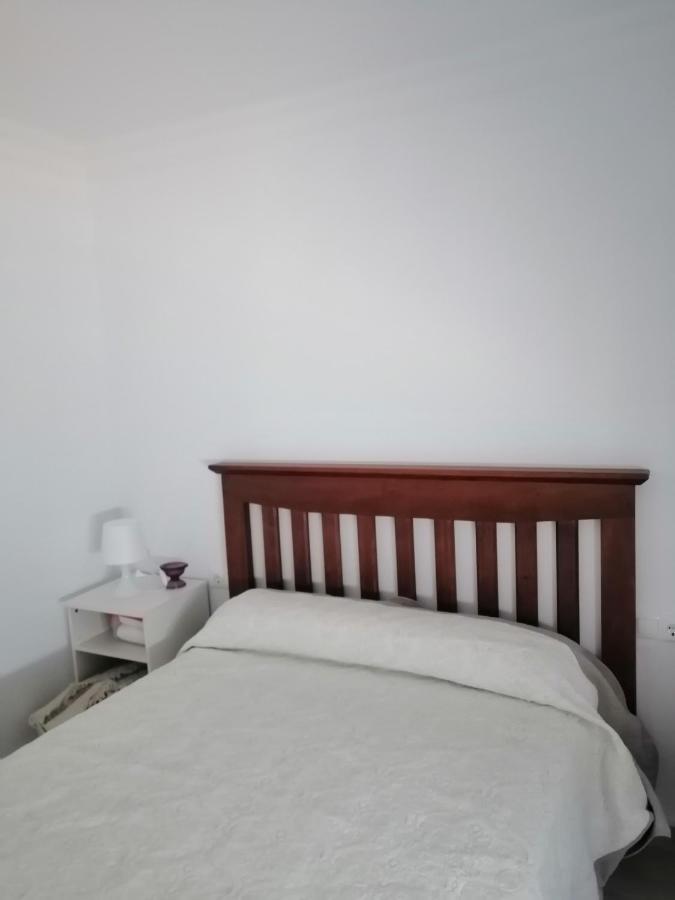 Hormaza Chiclana Apartment ชิกลานา เด ลา ฟรอนเตรา ภายนอก รูปภาพ