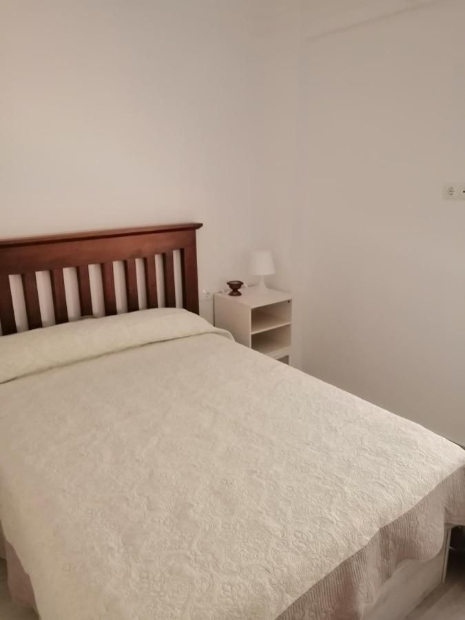 Hormaza Chiclana Apartment ชิกลานา เด ลา ฟรอนเตรา ภายนอก รูปภาพ