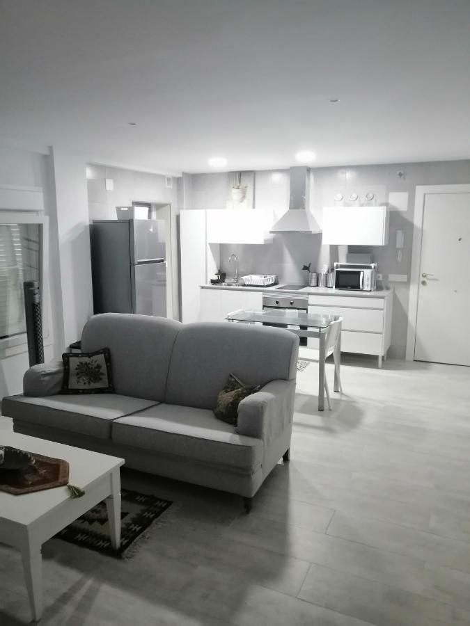 Hormaza Chiclana Apartment ชิกลานา เด ลา ฟรอนเตรา ภายนอก รูปภาพ