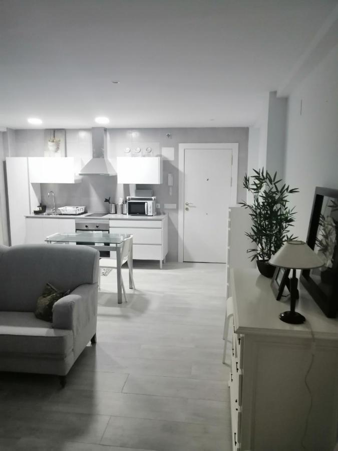 Hormaza Chiclana Apartment ชิกลานา เด ลา ฟรอนเตรา ภายนอก รูปภาพ